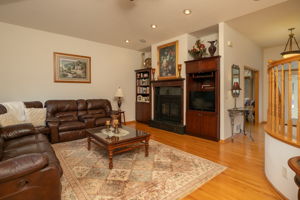 08-Living Room
