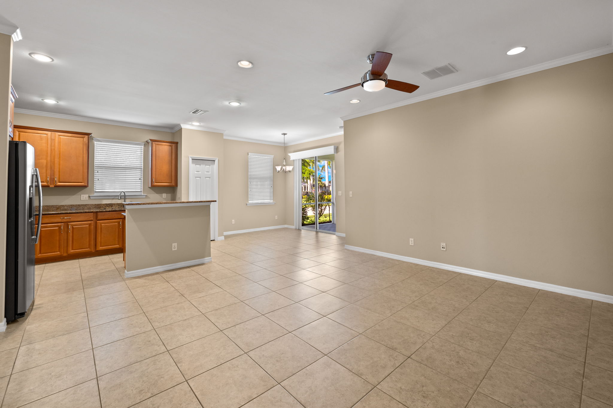 Virtual Staging - Dinning Room