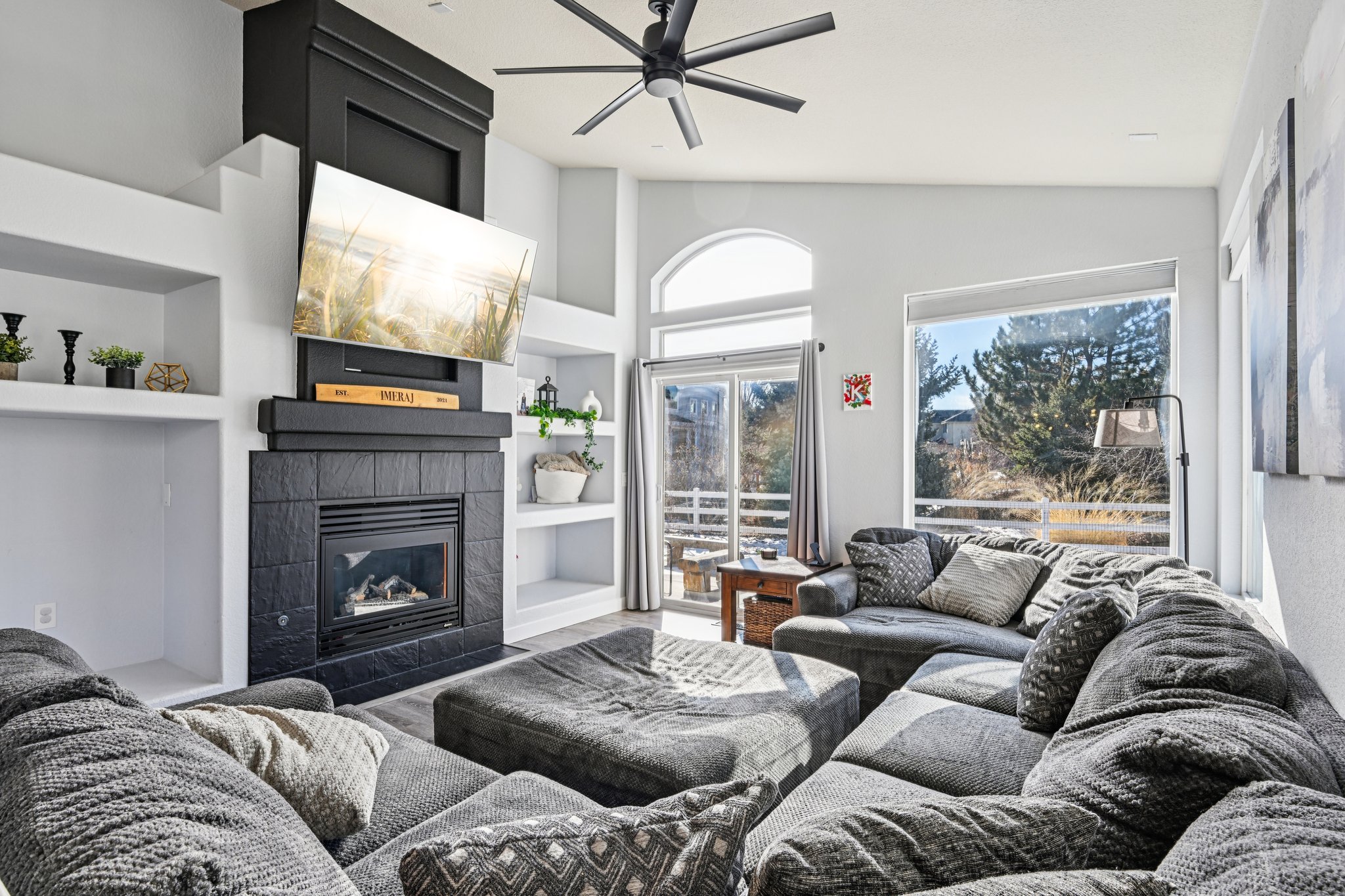 - 24486 E Louisiana Cir-S3001-1-005.jpg