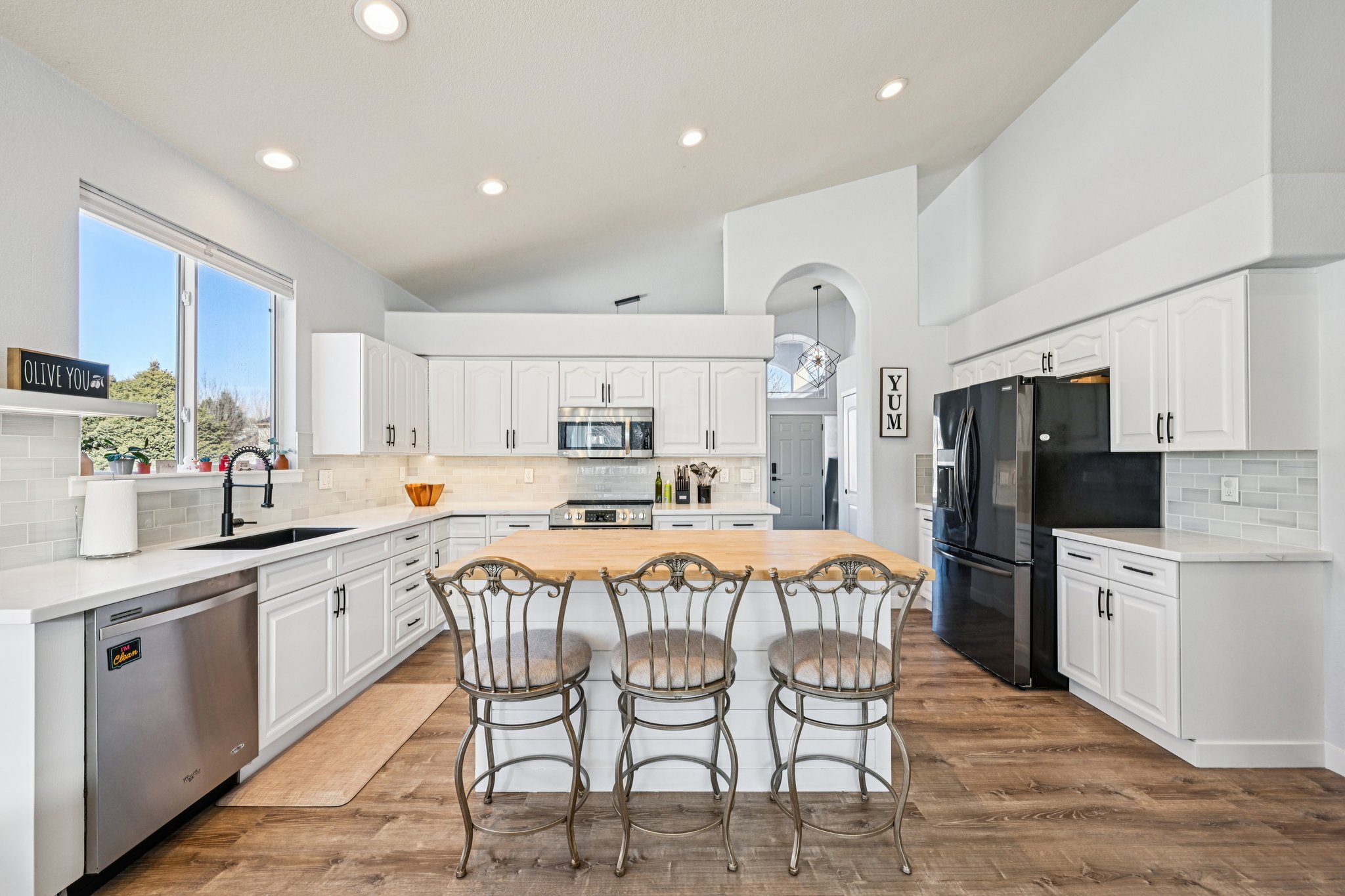 - 24486 E Louisiana Cir-S3001-1-022.jpg