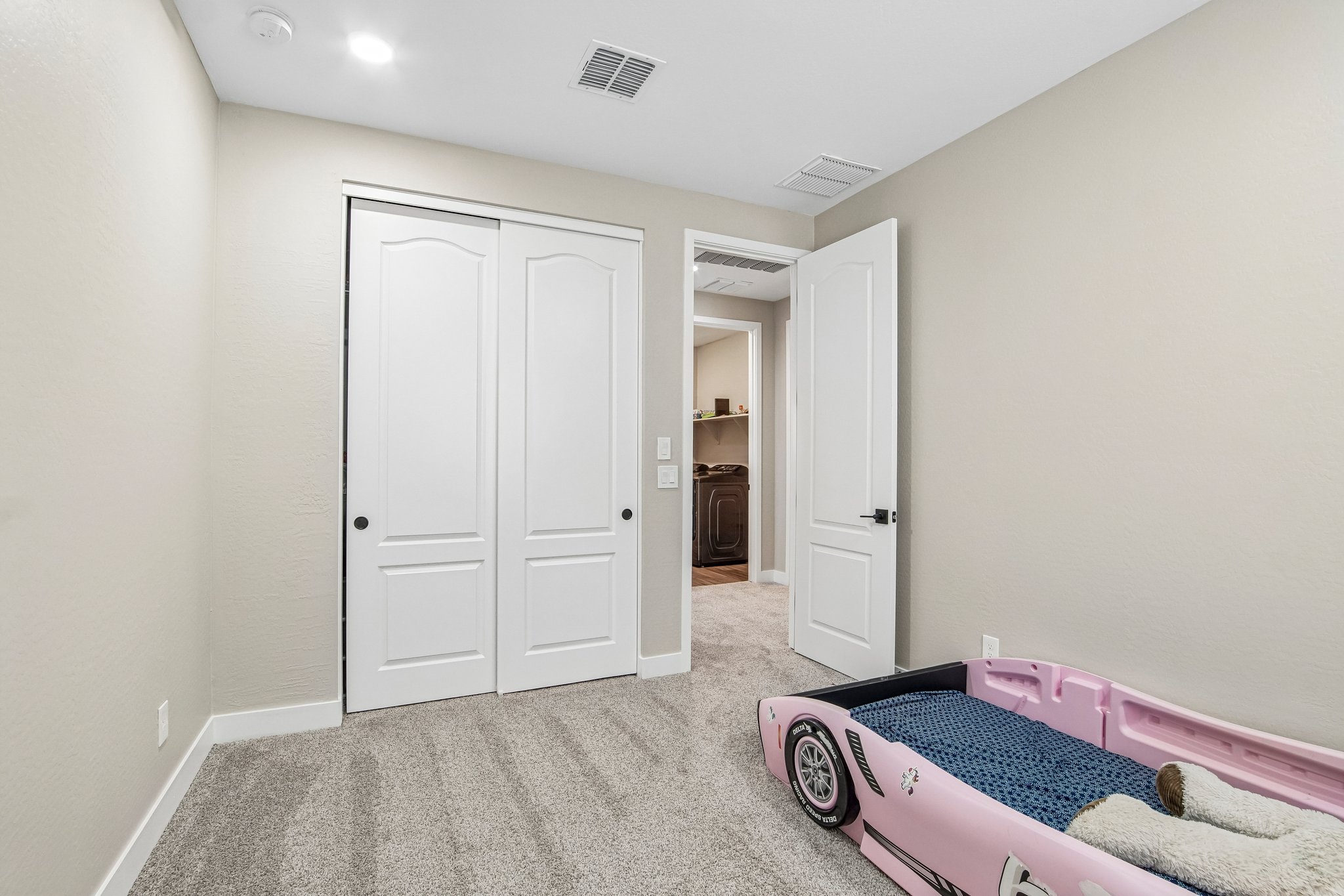 N 142 Dr-S1708-019.jpg