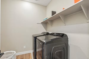 N 142 Dr-S1708-023.jpg