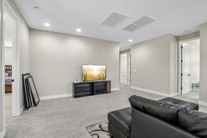 N 142 Dr-S1708-028.jpg