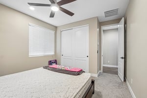 N 142 Dr-S1708-033.jpg