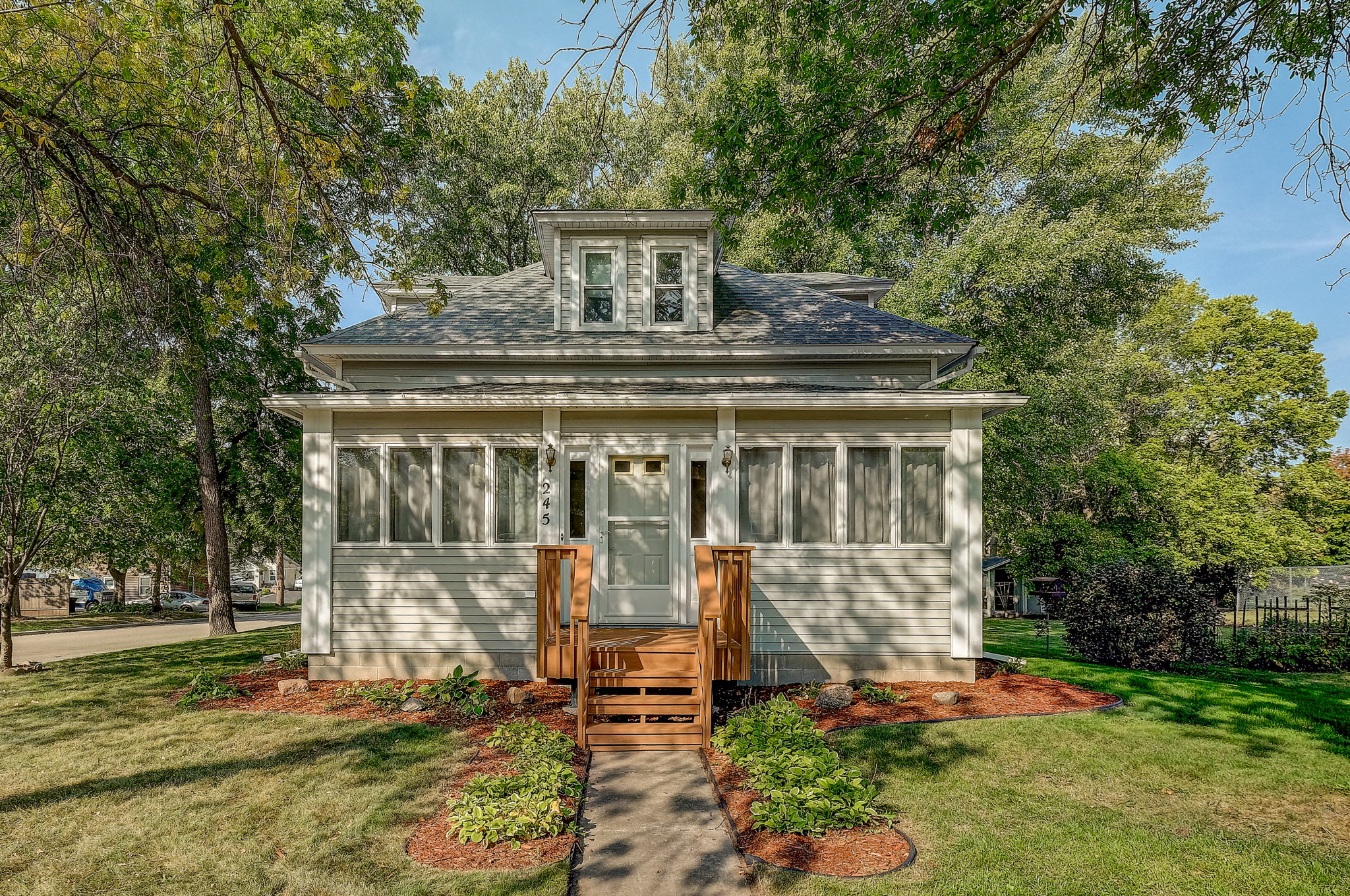 245 2nd St S, Delano, MN 55328 ArchiPix