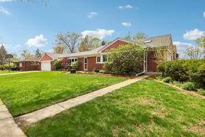 Amherst Ave-S2404-003.jpg