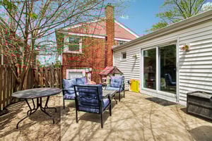 Amherst Ave-S2404-040.jpg