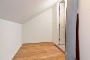  Photo 37