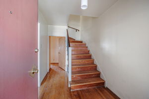004_245 Campbell Ave