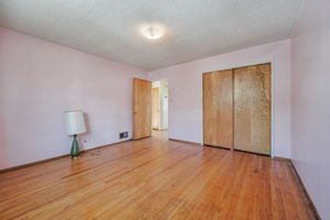 021_245 Campbell Ave