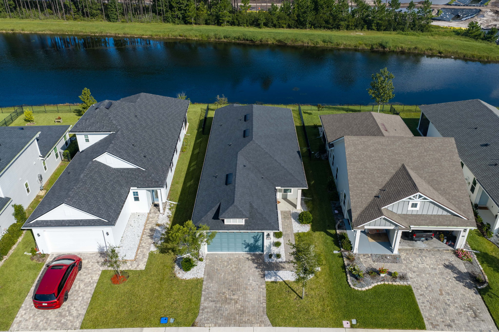  Photo 63