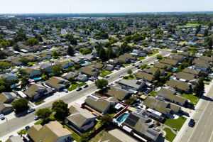 Photo 49