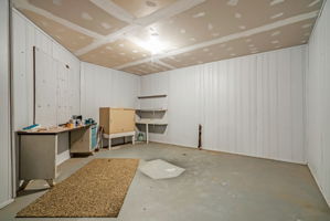  Photo 48