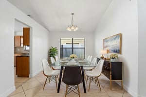 245 Lakebreeze Cir_08 virtually staged.jpeg