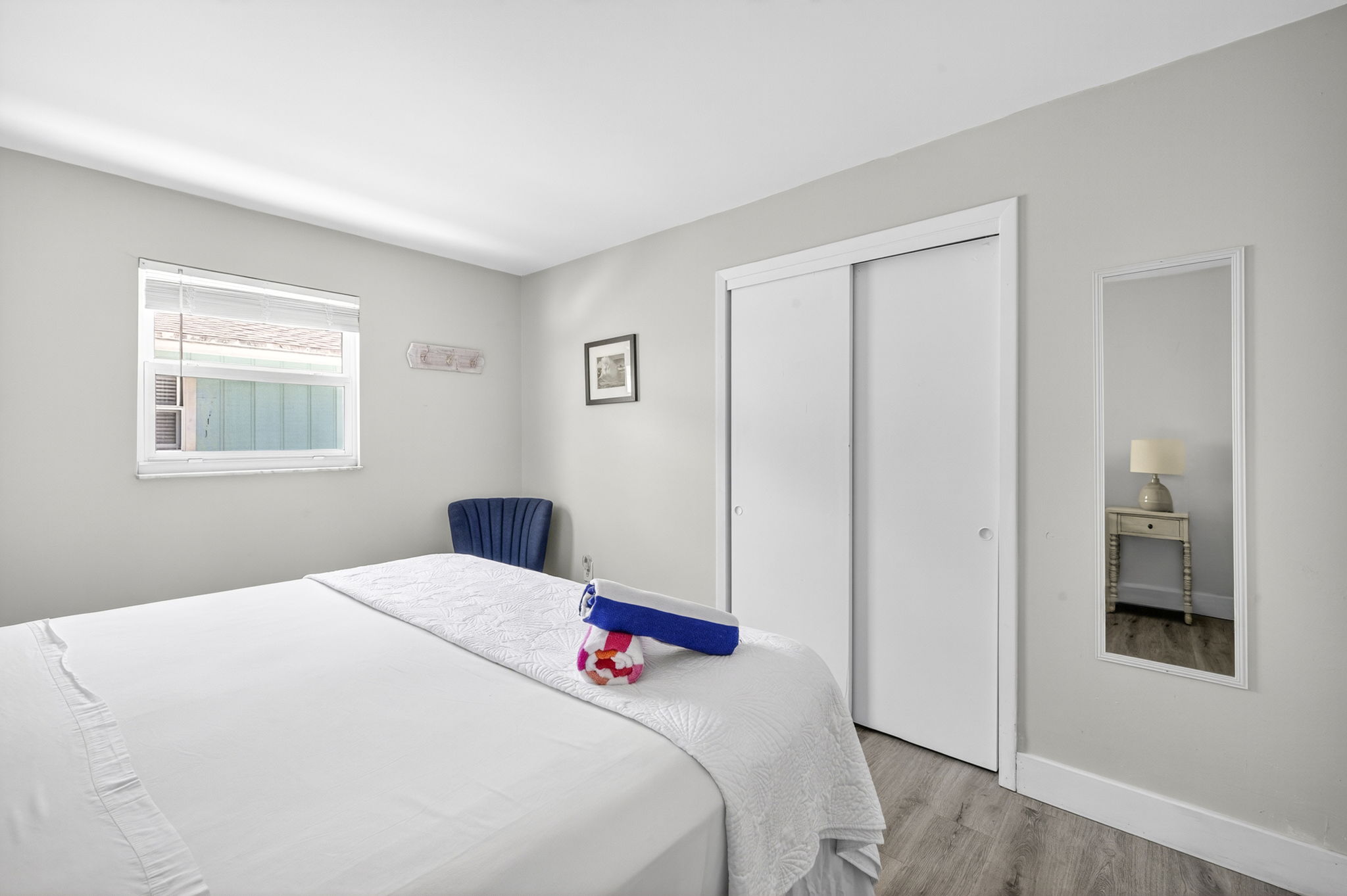 Flip Flop - Guest Bedroom 2 of 2