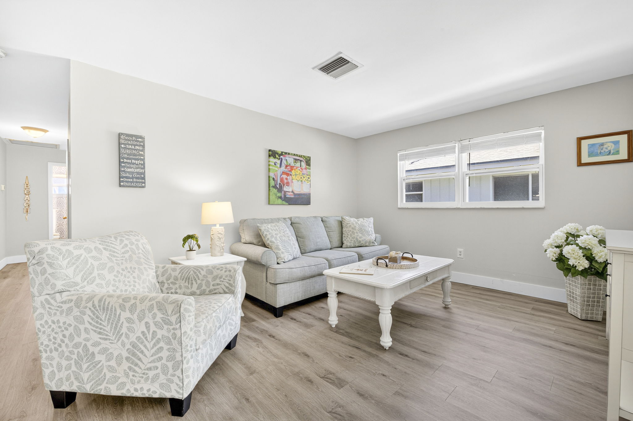 Manatee - Living Room 1 of 3
