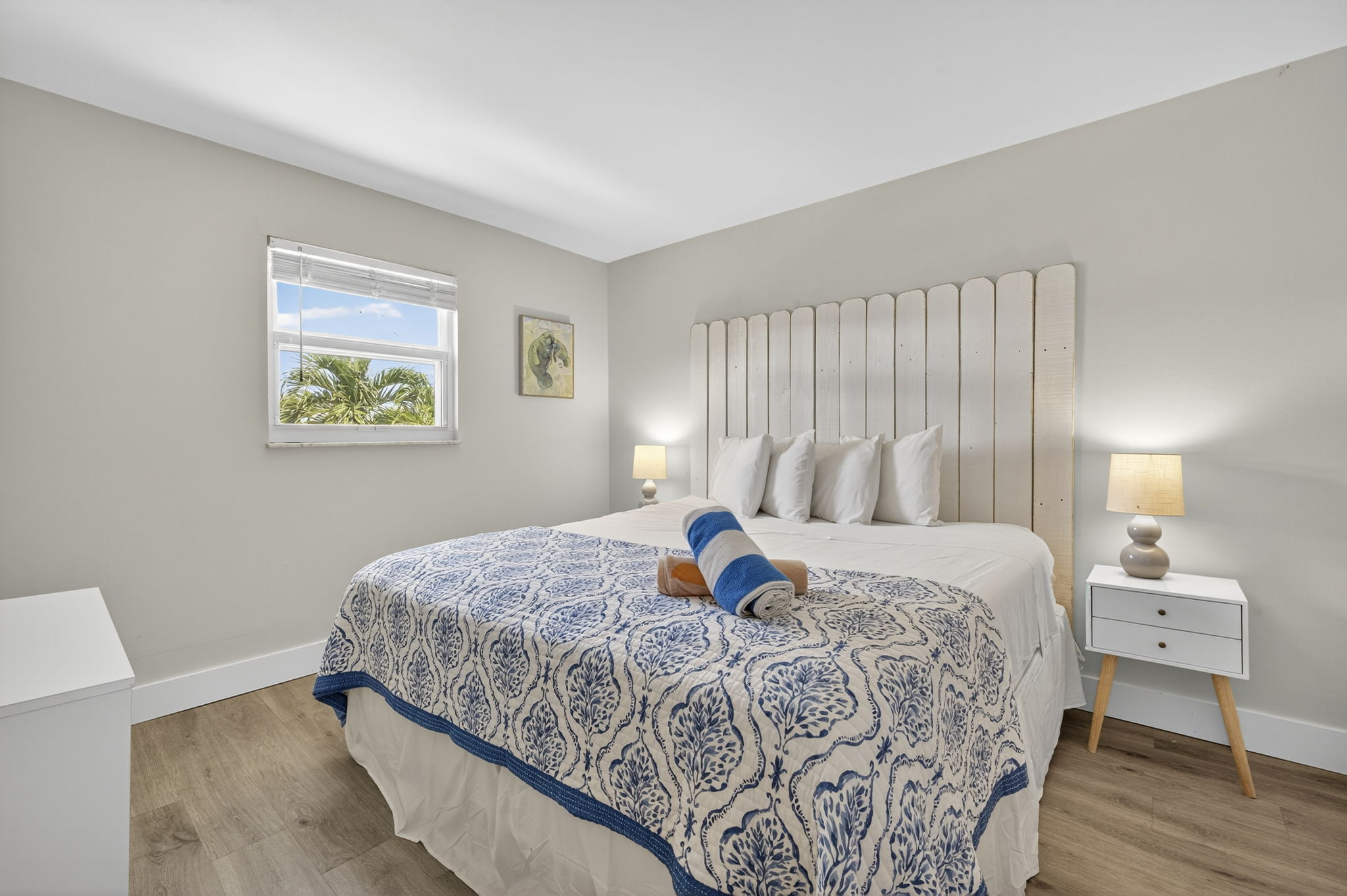 Manatee - Primary Bedroom 2 of 3