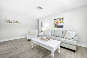 Manatee - Living Room 2 of 3