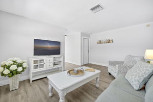 Manatee - Living Room 3 of 3