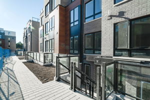 245 McLevin Ave Unit 9, Toronto ON