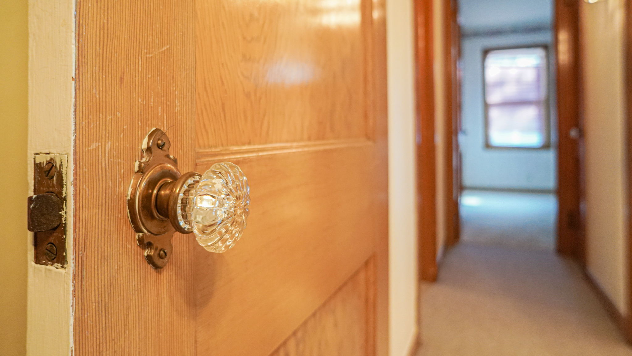 Original glass knob hardware on all doors!