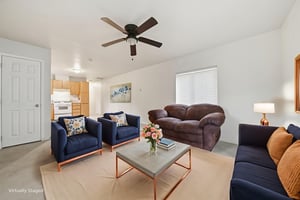 DSC08963 virtually staged.jpeg