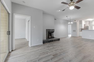 007_2450 Wickersham Ln