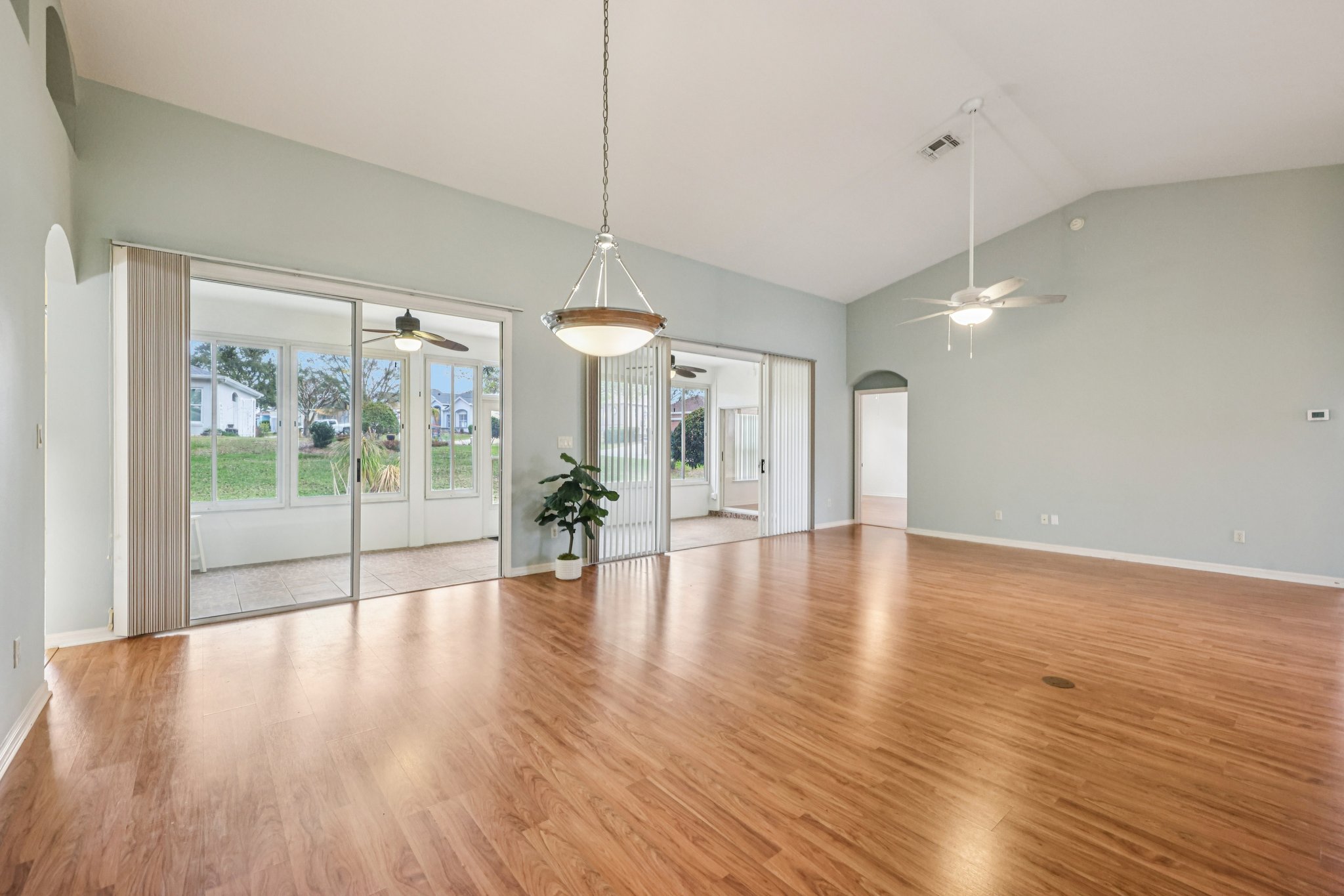 Parlange Ct-S0403-006.jpg