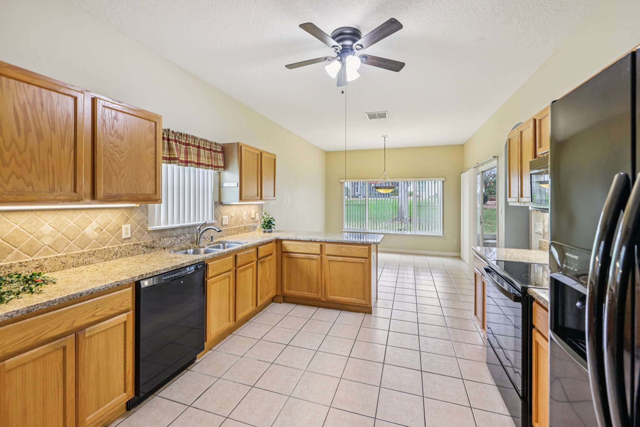 Parlange Ct-S0403-013.jpg