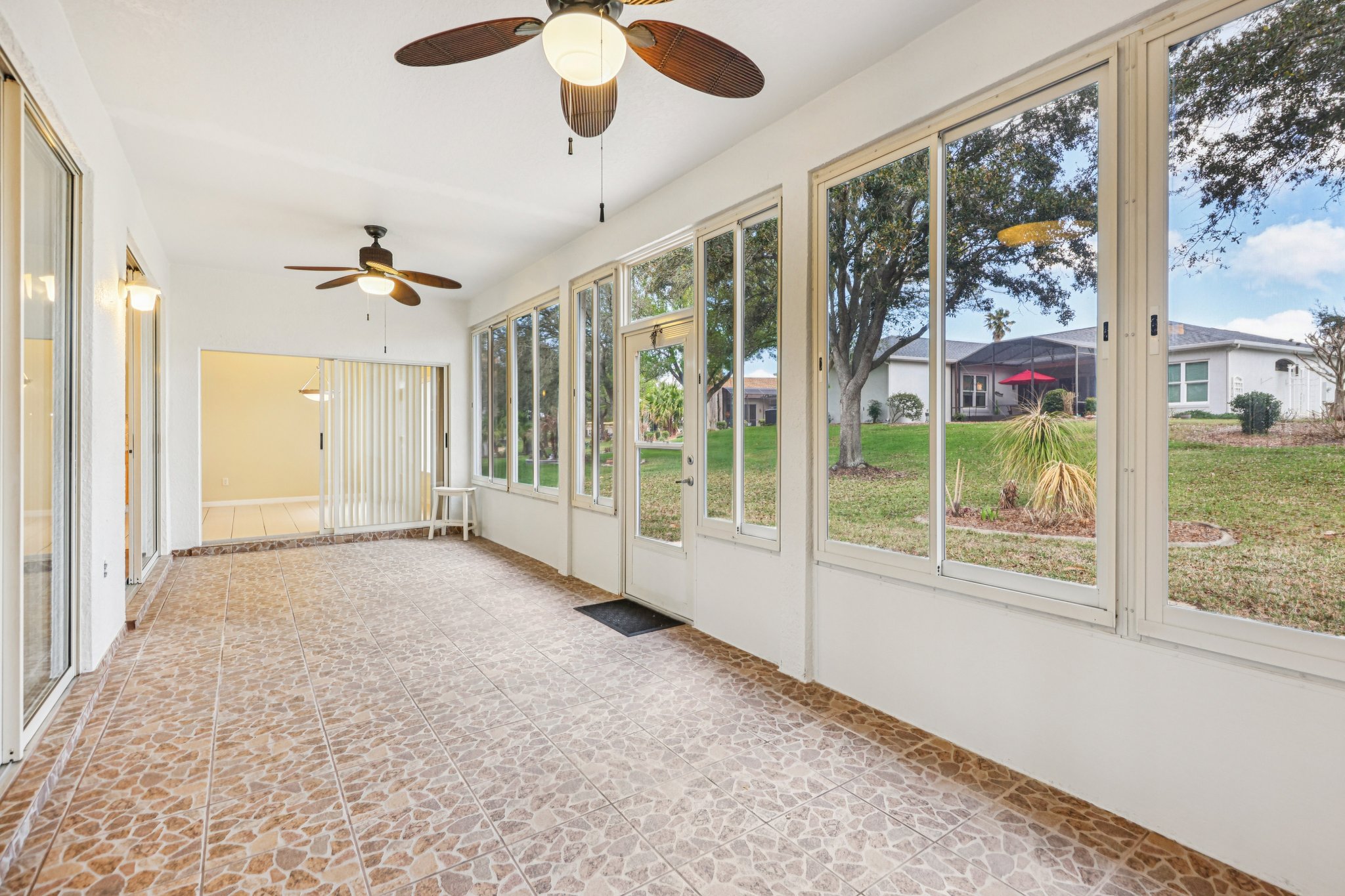 Parlange Ct-S0403-029.jpg