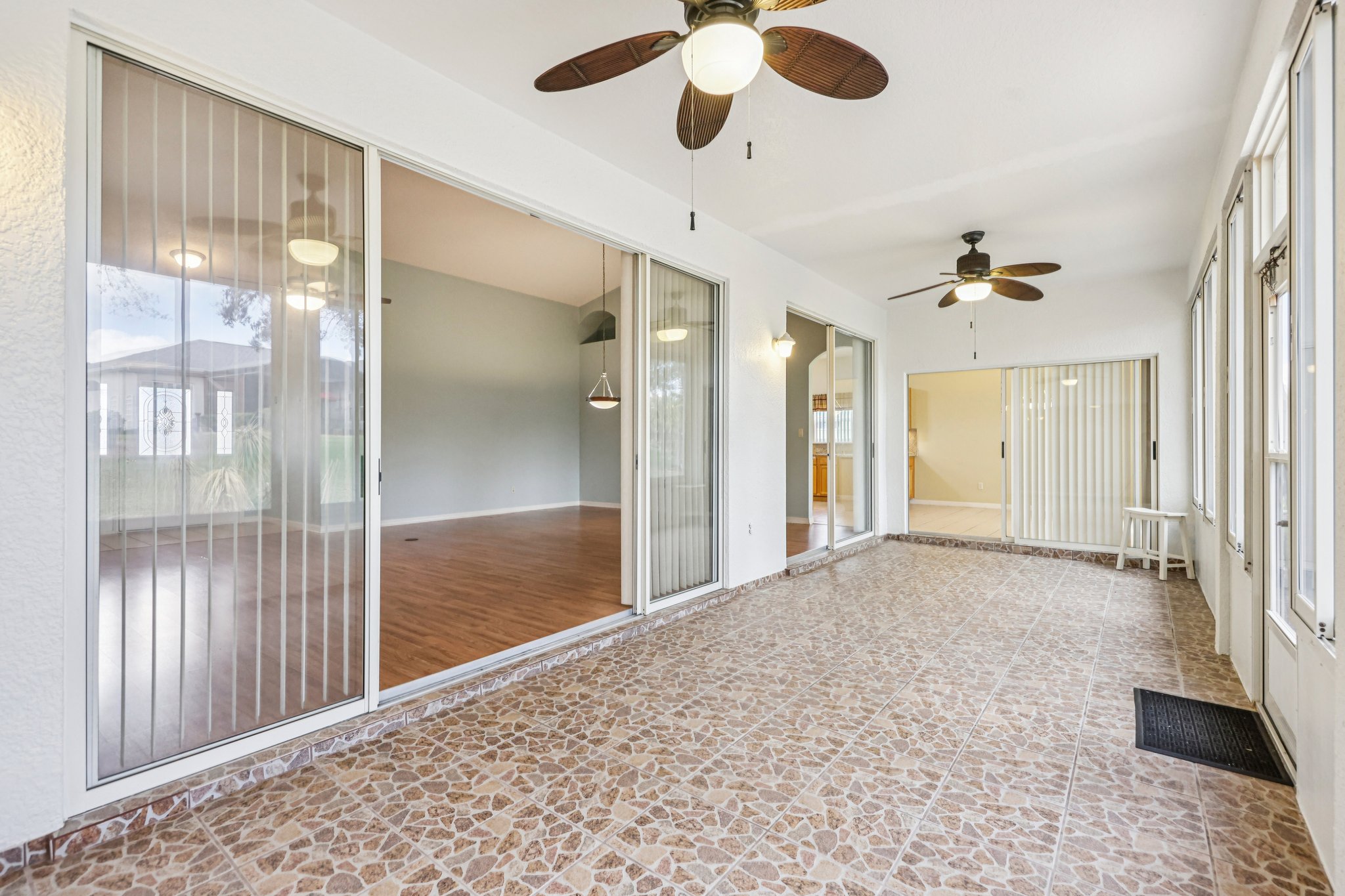 Parlange Ct-S0403-030.jpg