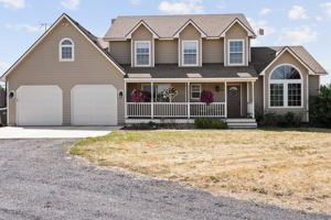  Photo 0