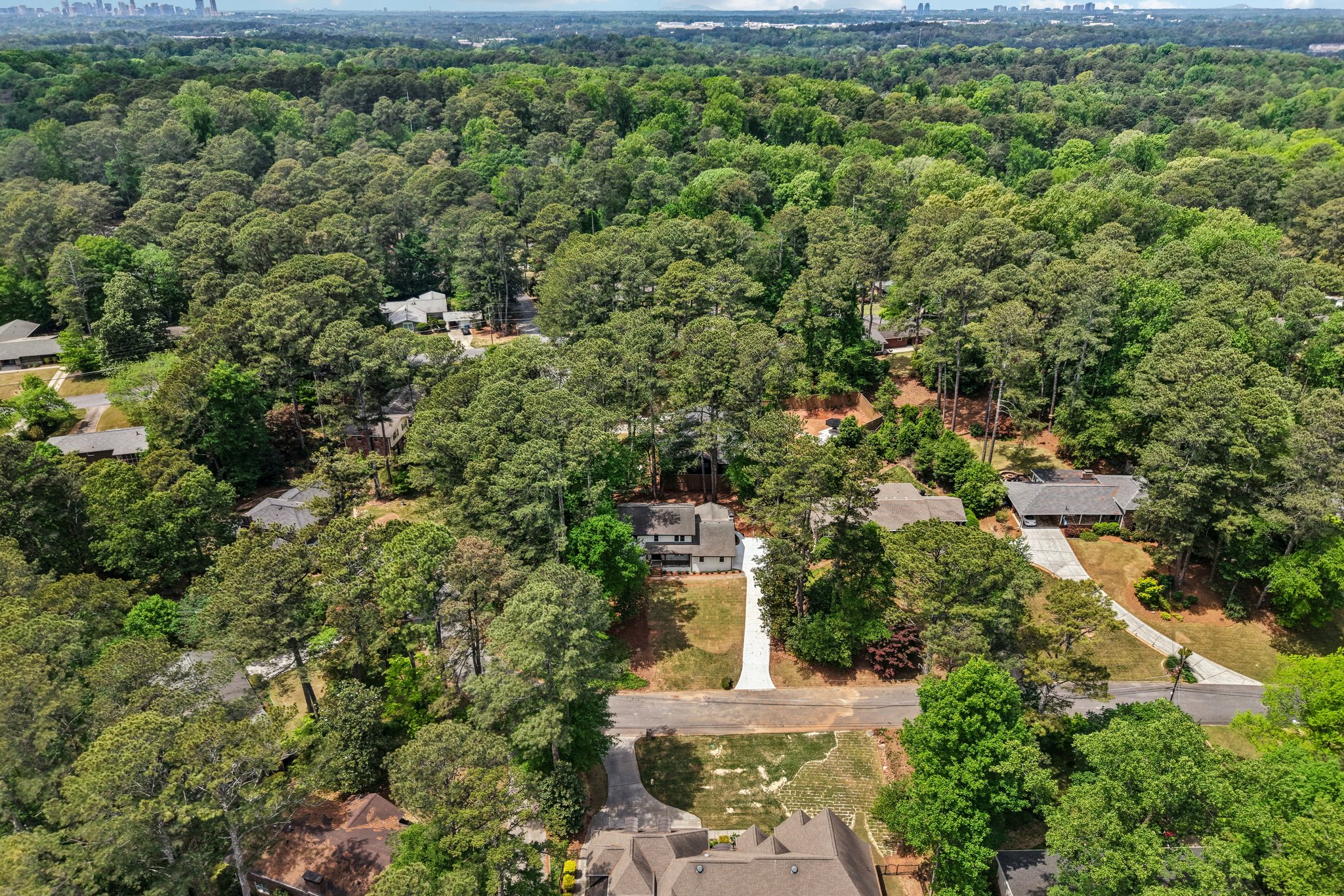 King Arthur Cir NE-L2004-005.jpg