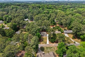 King Arthur Cir NE-L2004-005.jpg