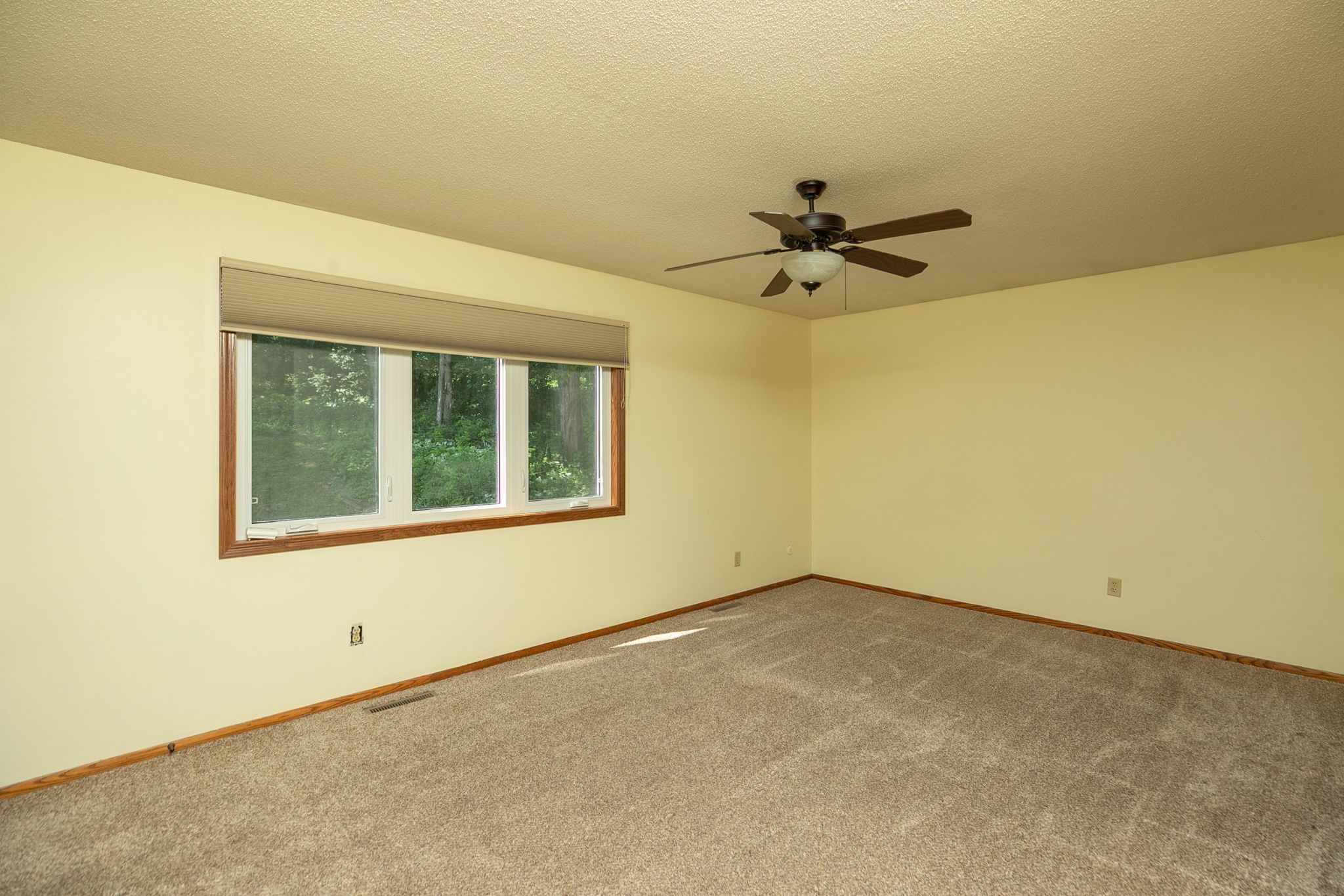17-Primary Bedroom