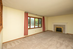 03-Living Room