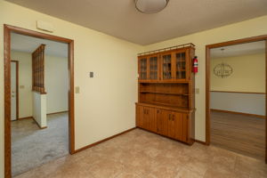 16-Kitchen