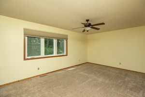 17-Primary Bedroom