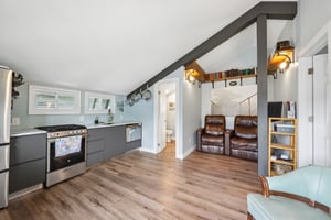 Snail Rd-S1305-009.jpg