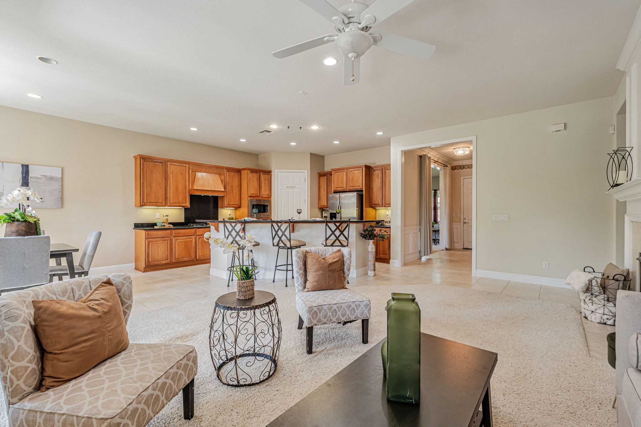 012_2453 Gardenstone Pl_