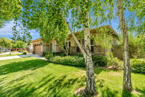 002_2453 Gardenstone Pl_