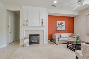 014_2453 Gardenstone Pl_
