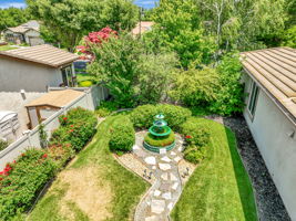 005_2453 Gardenstone Pl_