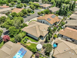 014_2453 Gardenstone Pl_