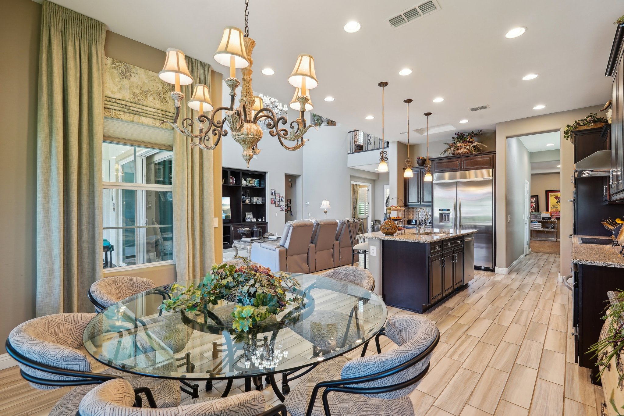 W Hope Cir-2404-014.jpg