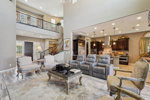W Hope Cir-2404-012.jpg
