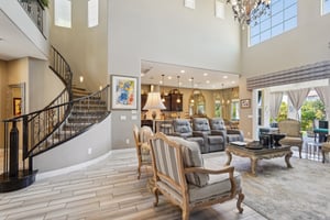W Hope Cir-2404-013.jpg
