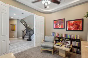 W Hope Cir-2404-027.jpg