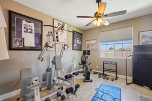 W Hope Cir-2404-053.jpg