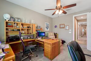 W Hope Cir-2404-056.jpg